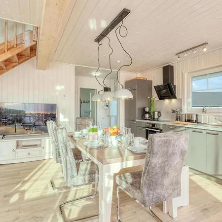 2 Bedroom In Zerpenschleuse